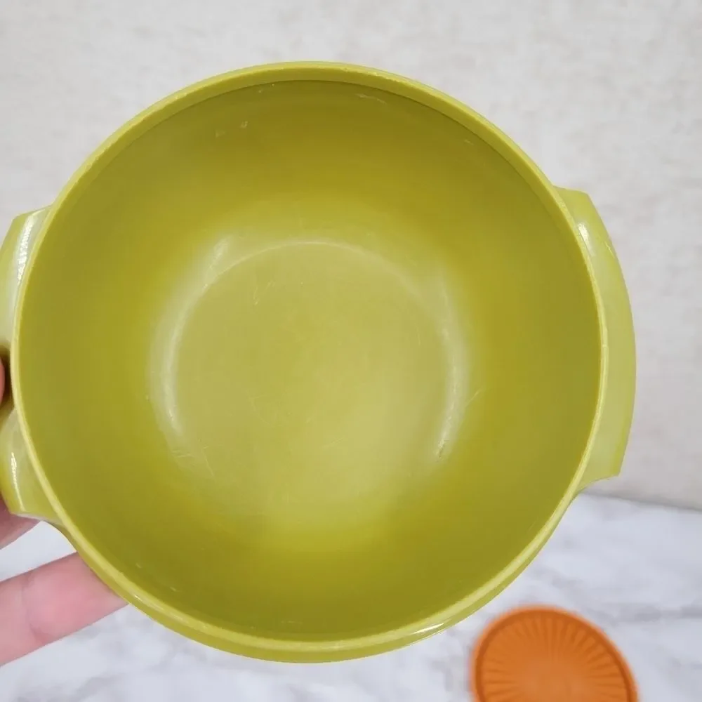 Tupperware harvest orange